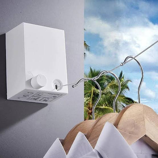 RETRACTABLE CLOTHESLINE