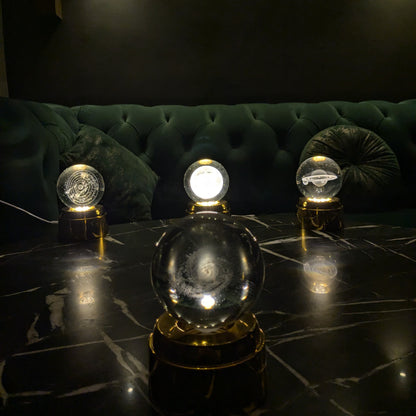 ROTATING CRYSTAL BALL LAMP